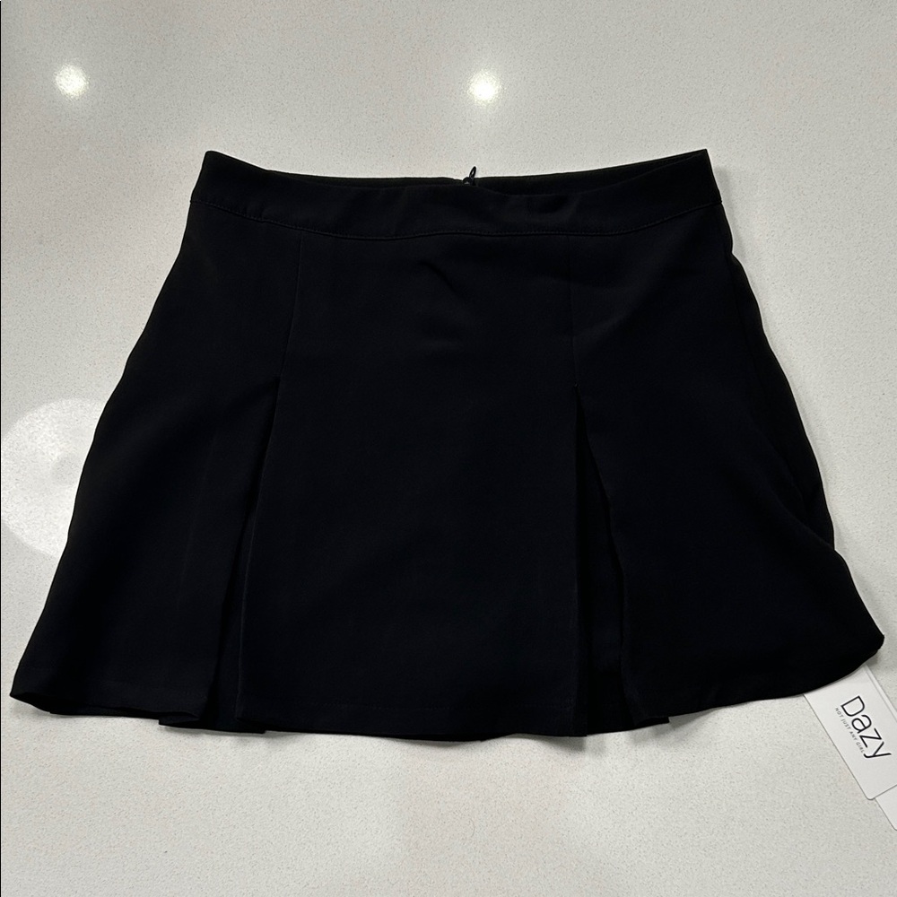 NWT DAZY Black Women's Skirt